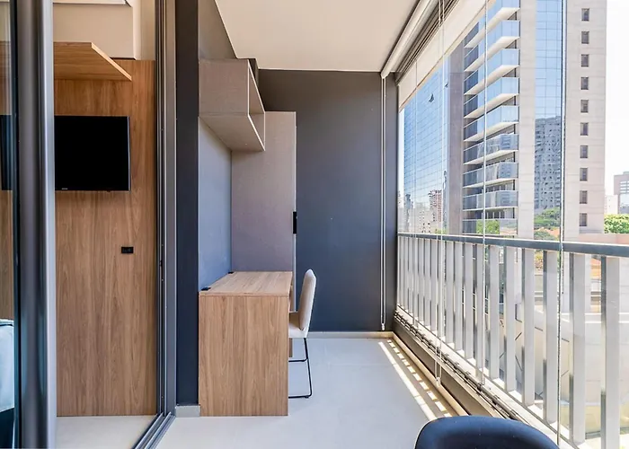 Studios Novíssimos com Piscina no Rooftop e vista para o Allianz Parque